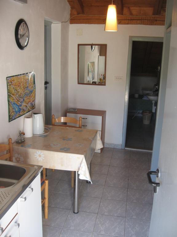 Apartments Darinka Skradin Phòng bức ảnh