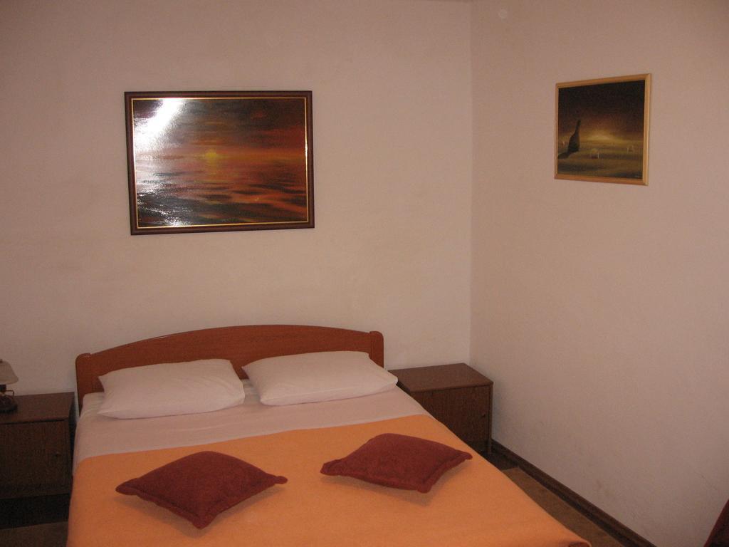 Apartments Darinka Skradin Phòng bức ảnh