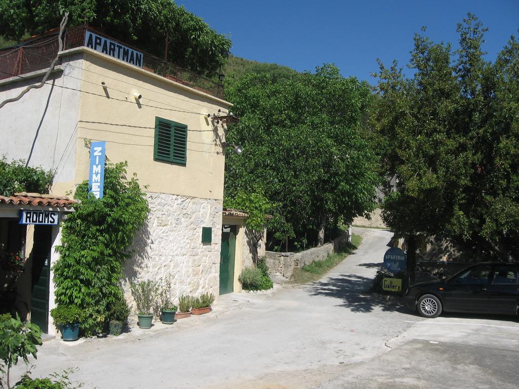 Apartments Darinka Skradin Phòng bức ảnh