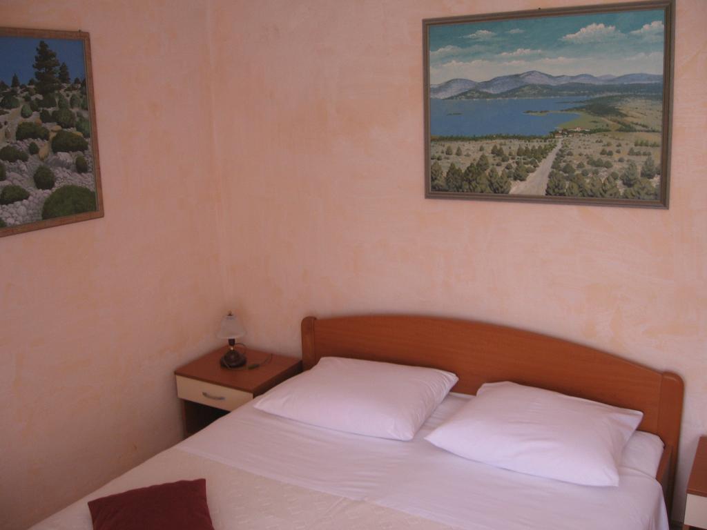 Apartments Darinka Skradin Ngoại thất bức ảnh